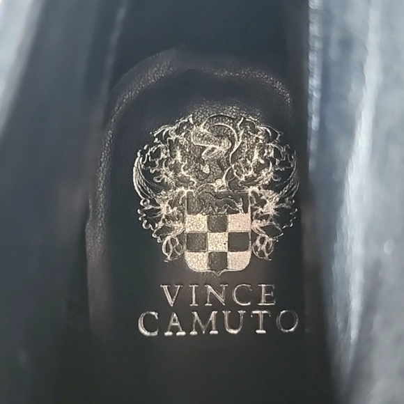 Vince Camuto Ginsel ankle Boots - Picture 6 of 16